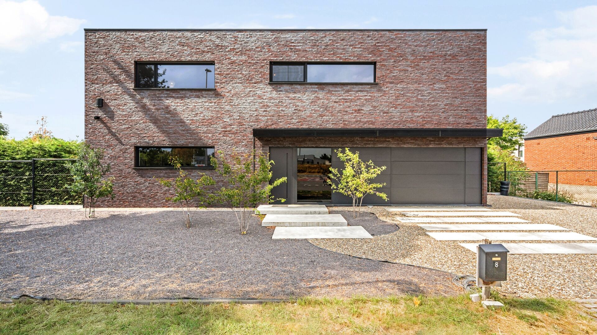 8625171
