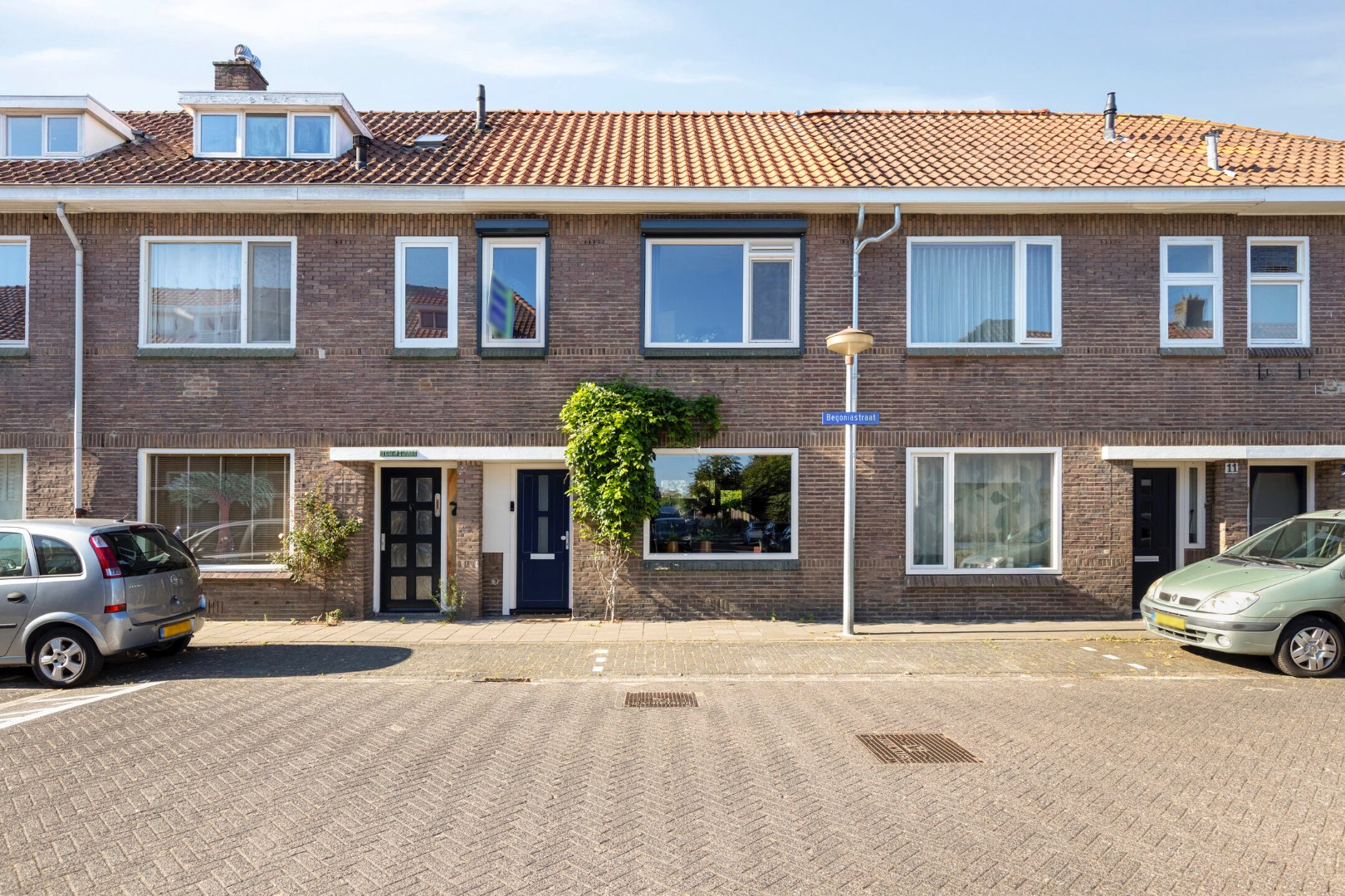 Estate main image