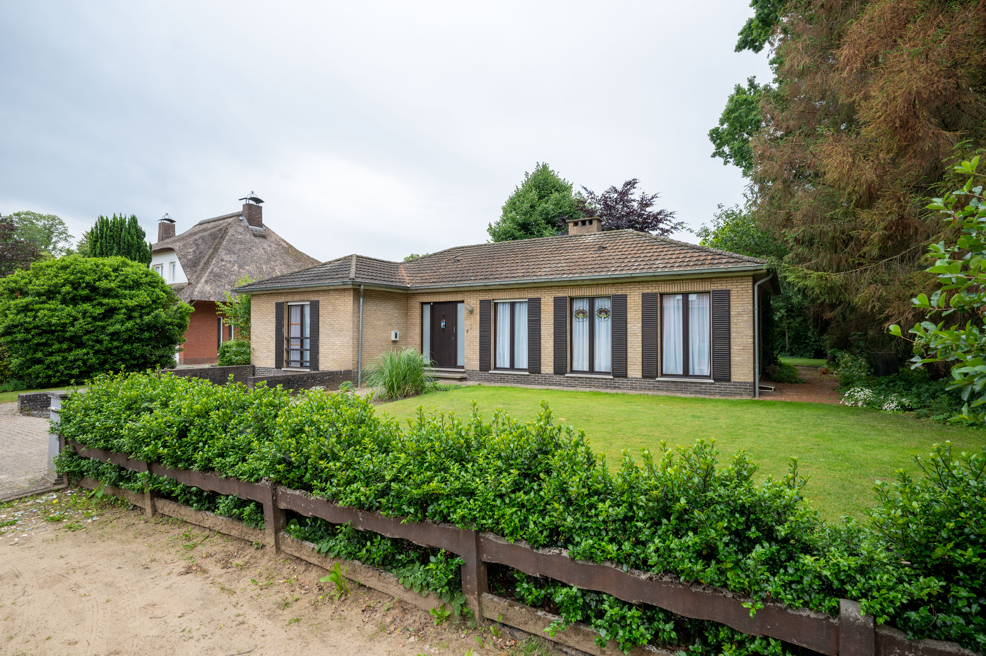7456213