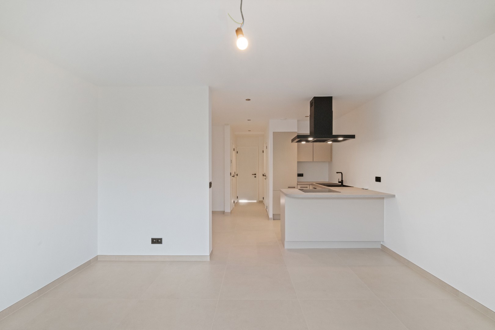 Estate main image